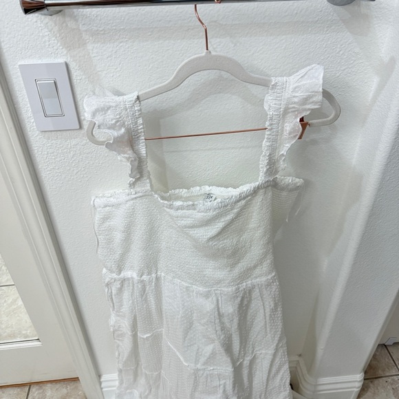 NEW J.Crew White Dot Smocked MIDI Dress - Picture 5 of 10